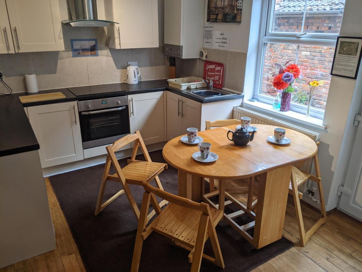 Endeavour Cottage Whitby Sleeps 6 Exterior foto