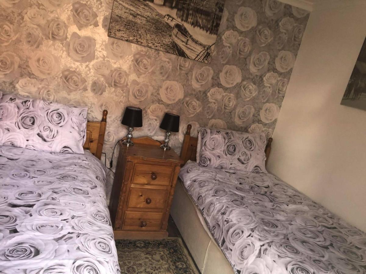 Endeavour Cottage Whitby Sleeps 6 Exterior foto